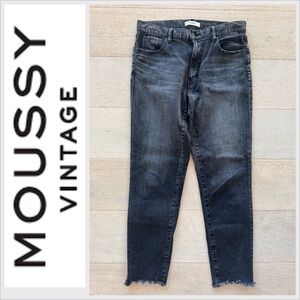 Moussy Vintage Womens Black Destroyed Raw Hem Denim Skinny Crop Jeans
